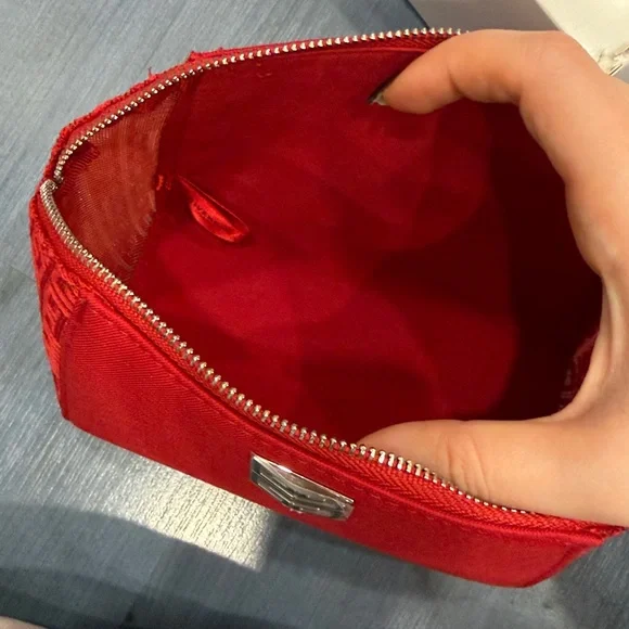 Givenchy red pouch - Picture 4 of 5